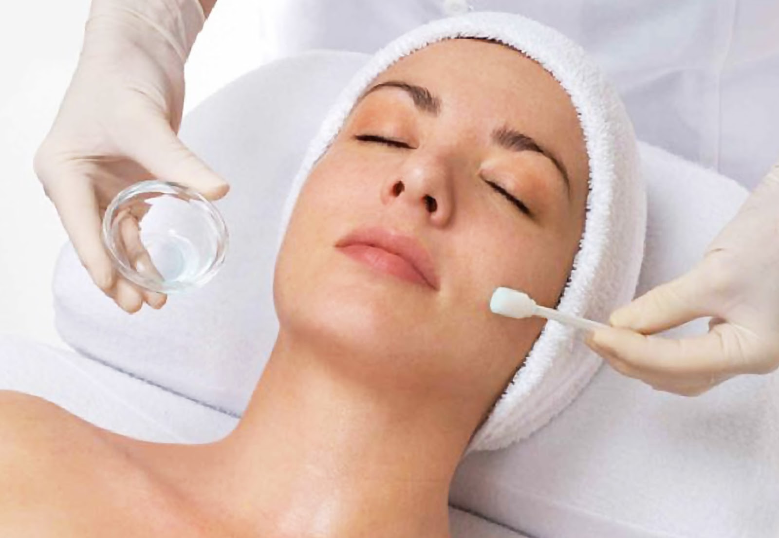 Glycolic Peel Treatment საქართველო